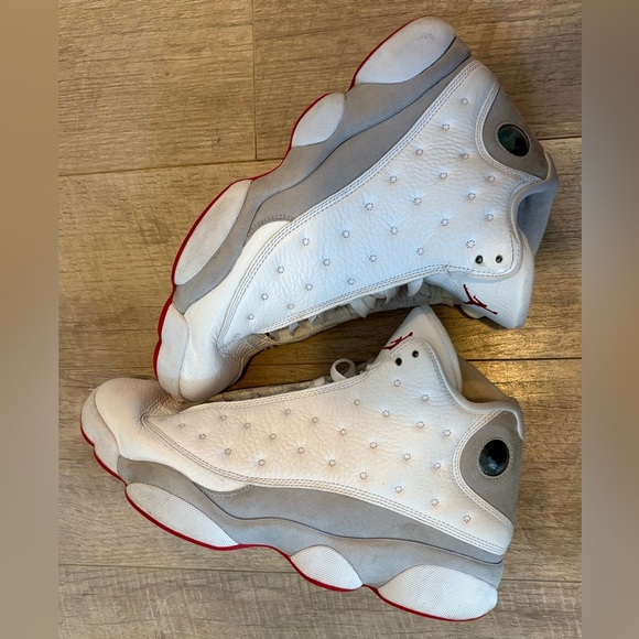 Nike Air Jordan 13 Retro Wolf Grey Men’s 12 - Picture 2 of 16